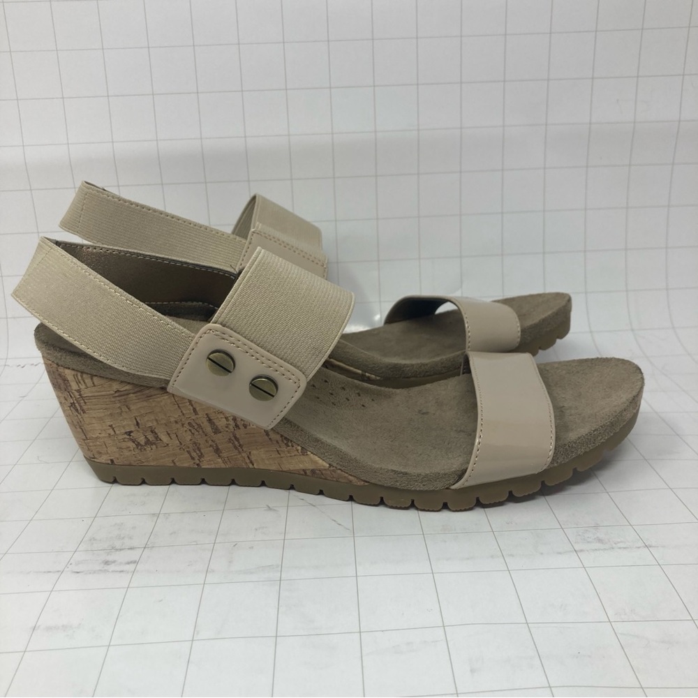 9.5W Life Stride Tan Wedges any occasion 2 strap style with stretchy ankle strap